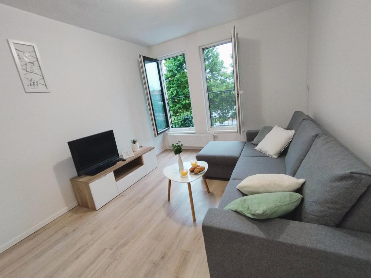 Apartment Sanya #3 ليوبليانا المظهر الخارجي الصورة
